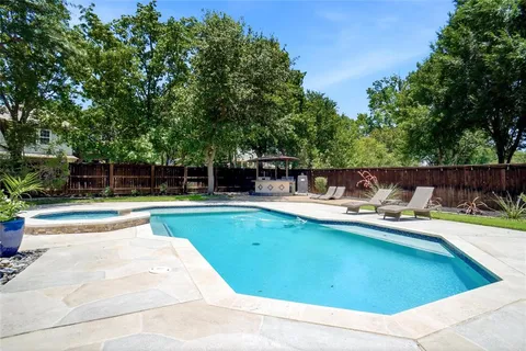 $1,325,000 | 801 Ridgedale Court, Southlake, TX 76092