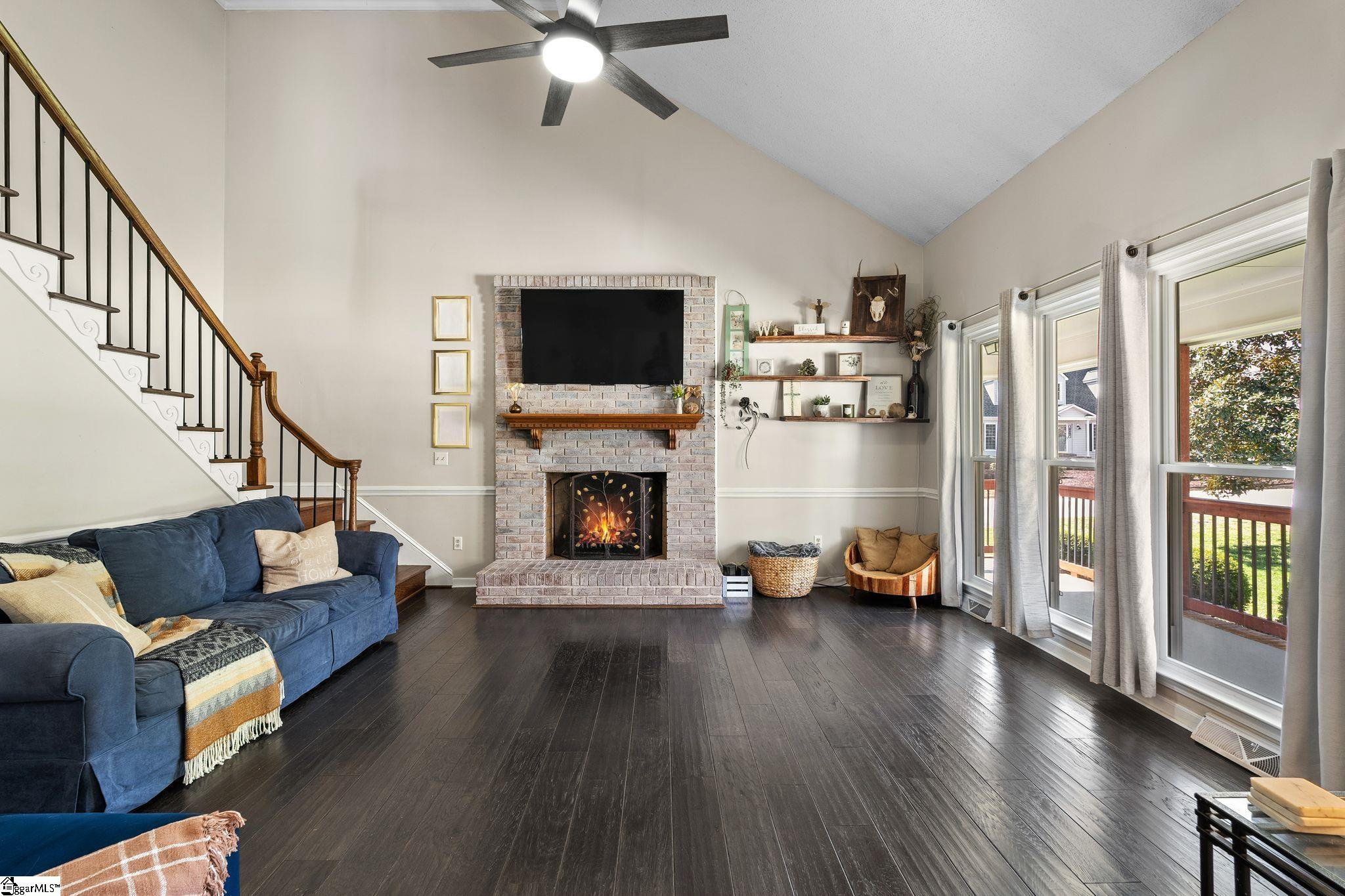 2 Middlecreek Way Greenville, SC 29607 - Photo 2 of 49 Gallery Image 2