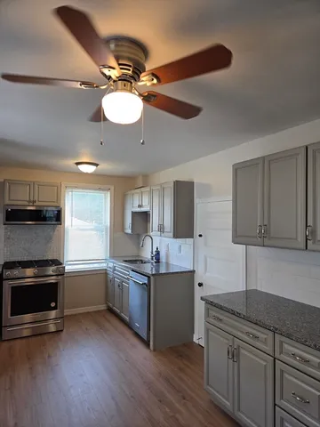 $3,400 | 397 Crescent Waltham Ma, Unit 2, Waltham, MA 02453