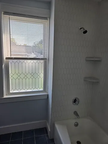 $3,400 | 397 Crescent Waltham Ma, Unit 2, Waltham, MA 02453