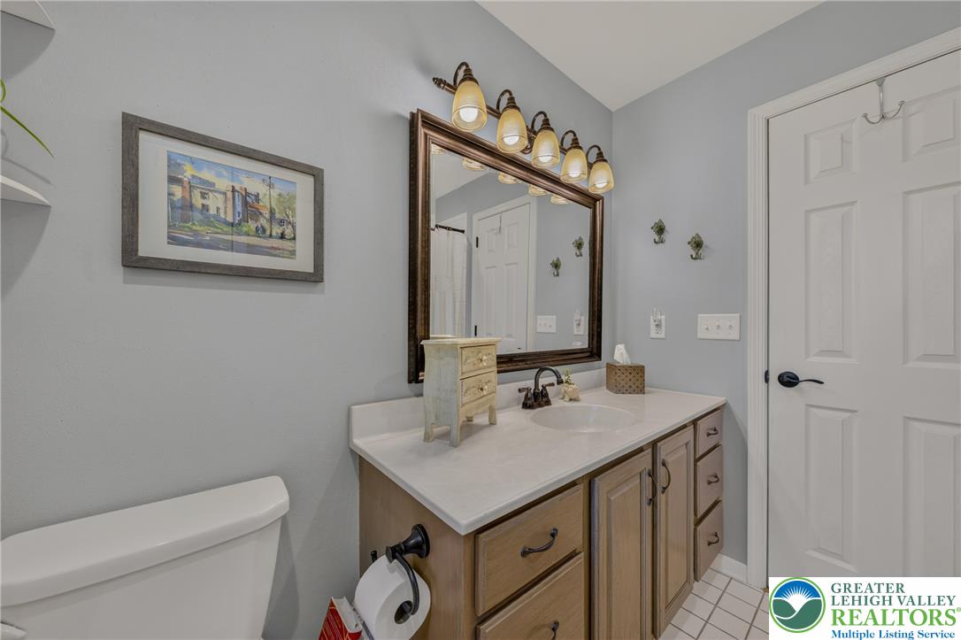1601 Mitman Road Easton, PA 18040 - Photo 39 of 65