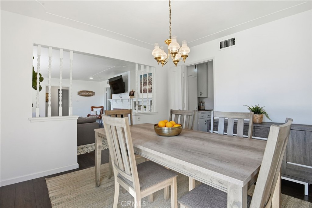 4735 Oakwood Place Riverside, CA 92506 - Photo 14 of 36