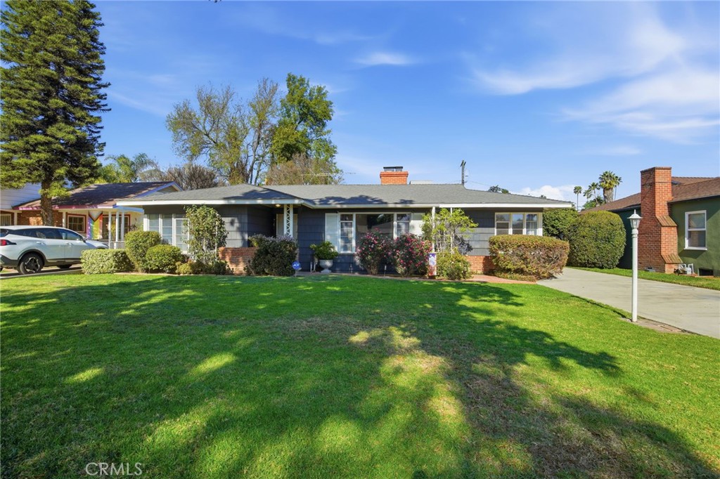 4735 Oakwood Place Riverside, CA 92506 - Photo 23 of 36