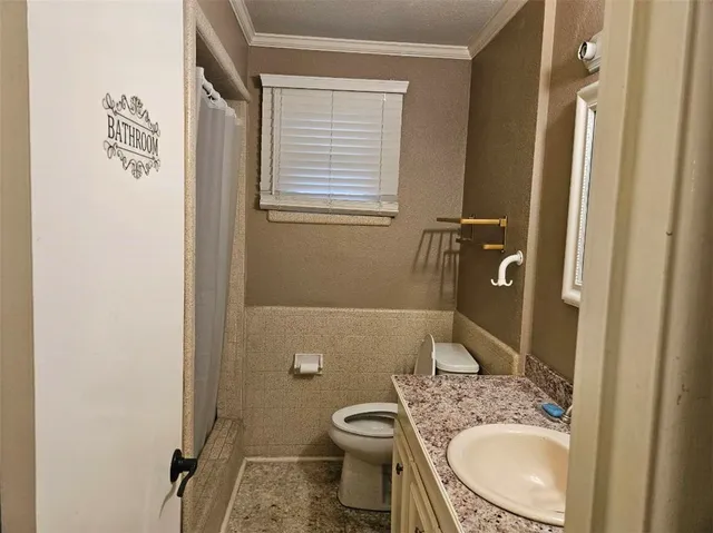 $349,500 | 709 Brock Drive, Corpus Christi, TX 78412