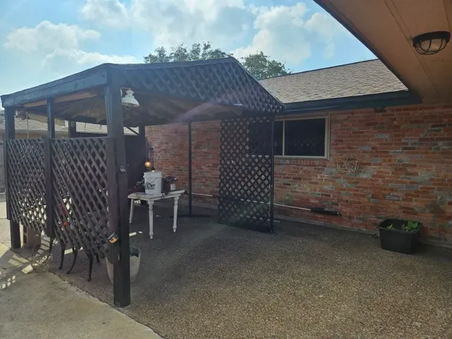 $349,500 | 709 Brock Drive, Corpus Christi, TX 78412