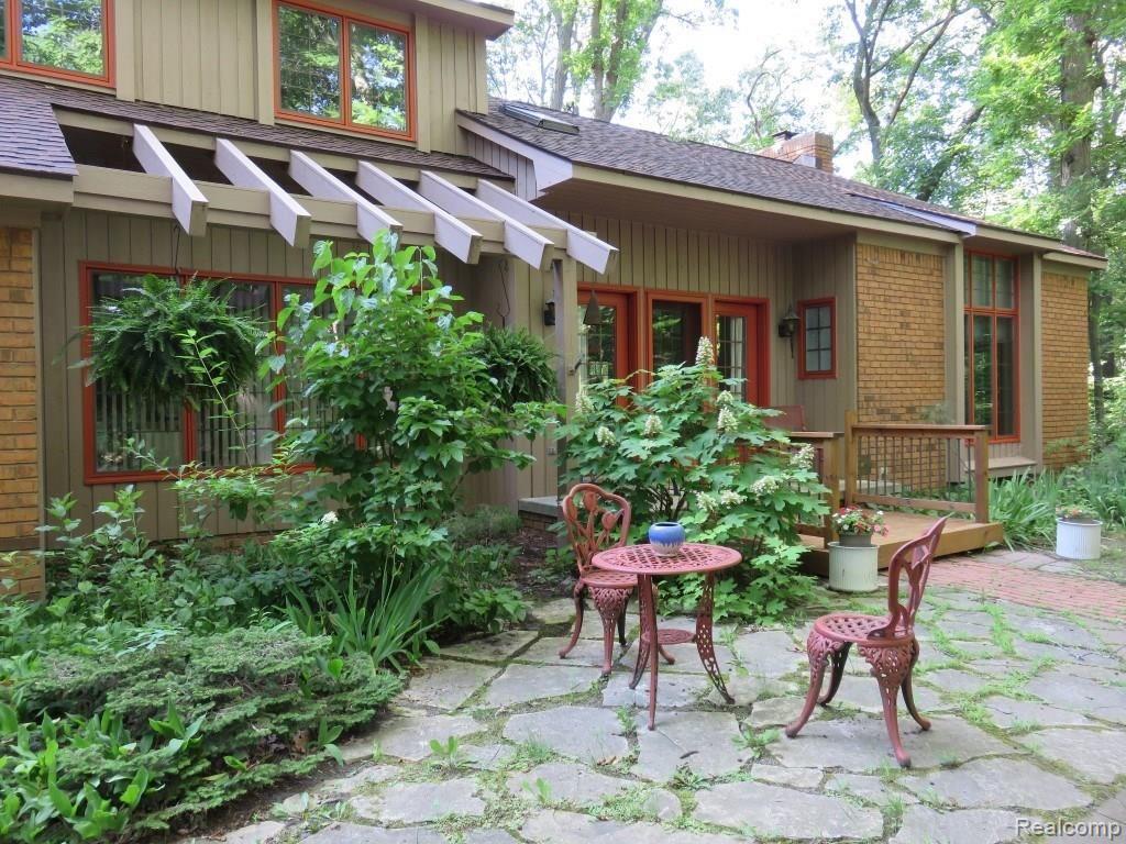 2673 Brighton Road Howell, MI 48843 - Photo 45 of 62 IMG_2717 (Custom).JPG