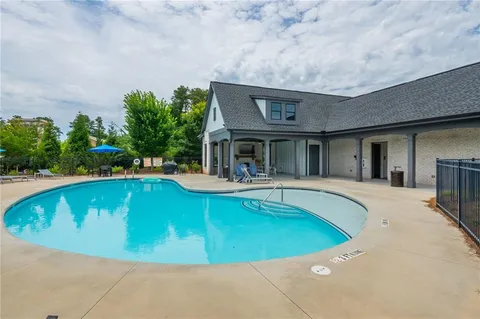 $675,000 | 945 Kenway Avenue, Roswell, GA 30076