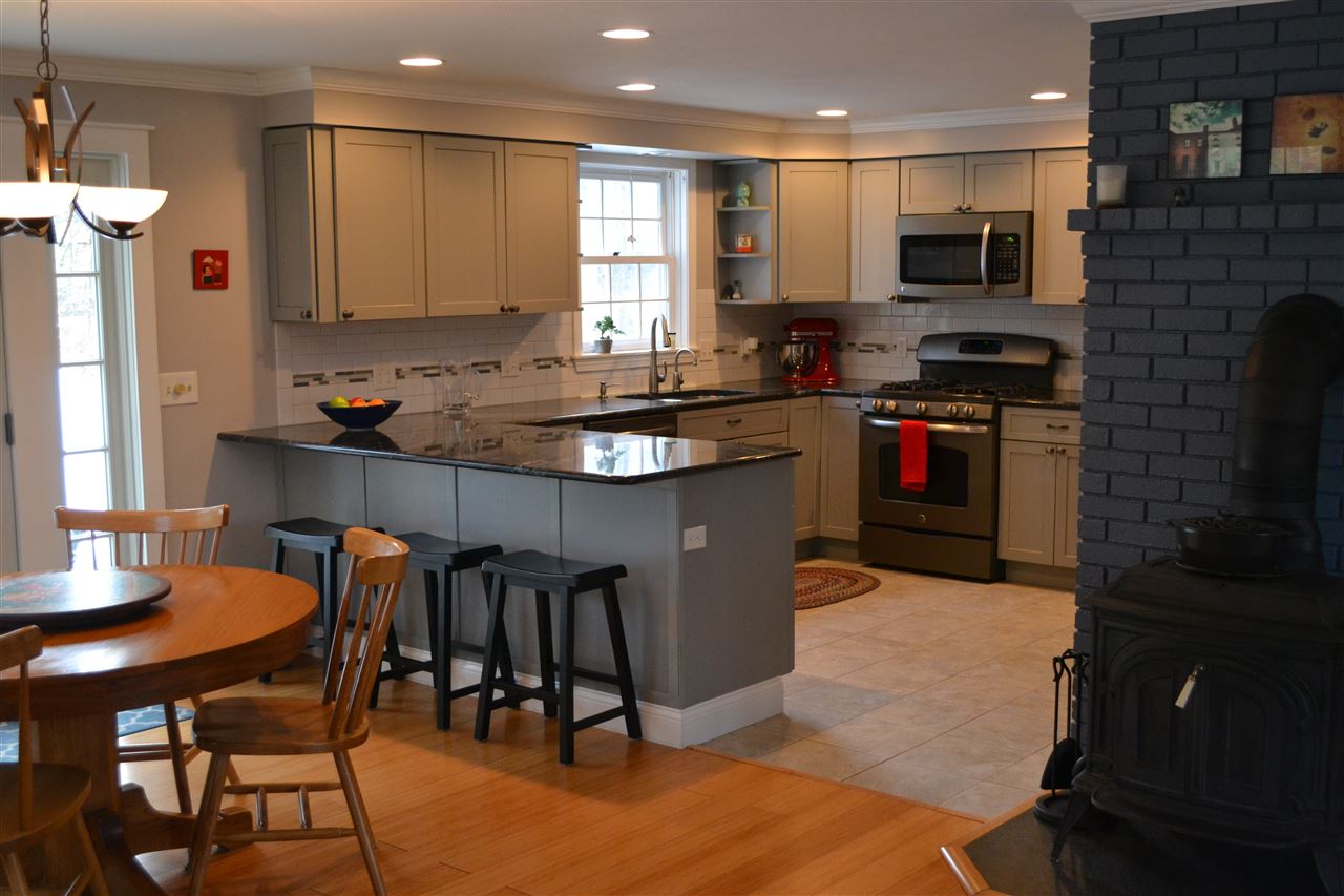 12 Beaver Dam Road South Berwick, ME 03908 - Photo 5 of 18 Gallery Image 5