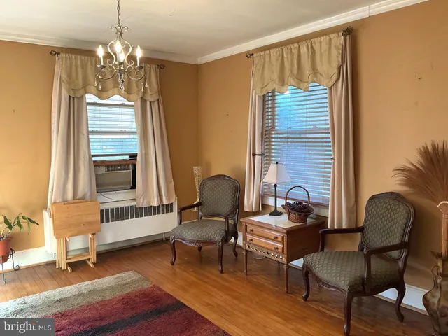 $699,000 | 520 East Mt Ida Avenue, Alexandria, VA 22301