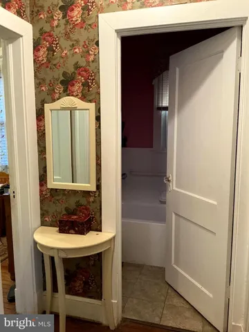 $699,000 | 520 East Mt Ida Avenue, Alexandria, VA 22301