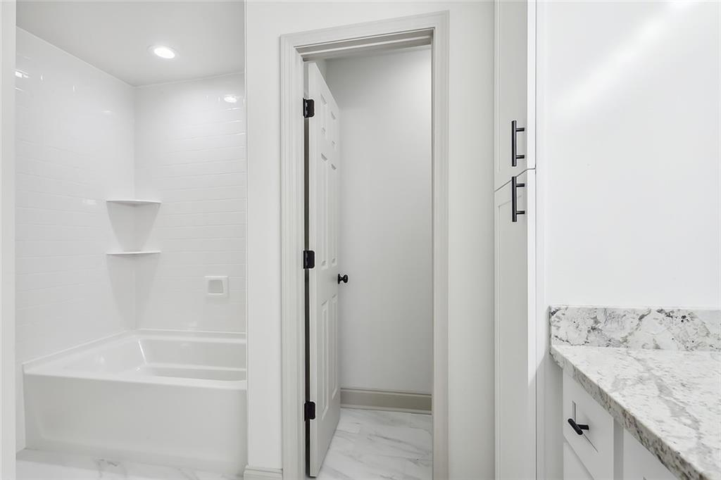 232 Whitley Road Des Allemands, LA 70030 - Photo 11 of 18