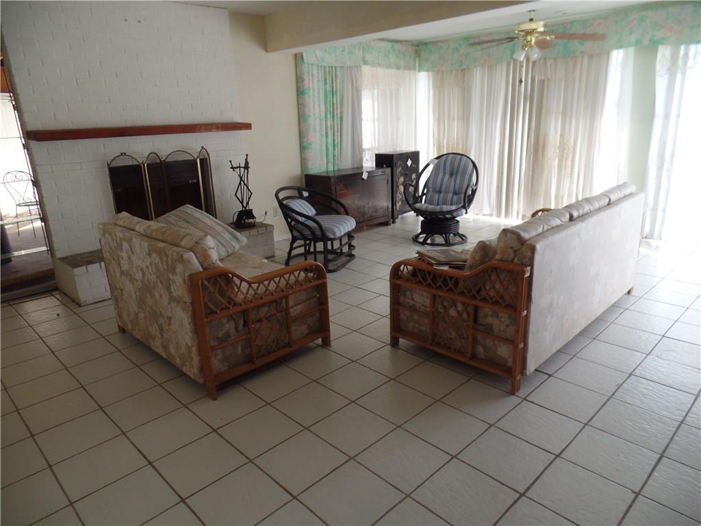150 Southwest Cabana Point Circle, Unit 13 Stuart, FL 34994 - Photo 22 of 25 Gallery Image 22