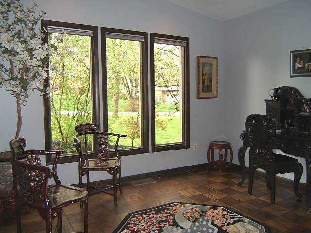 4008 Old Poste Road Columbus, OH 43221 - Photo 4 of 25 Gallery Image 4