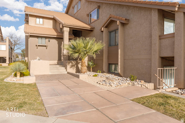 860 South Village Road West, Unit I10 St. George, UT 84770 - Photo 21 of 34