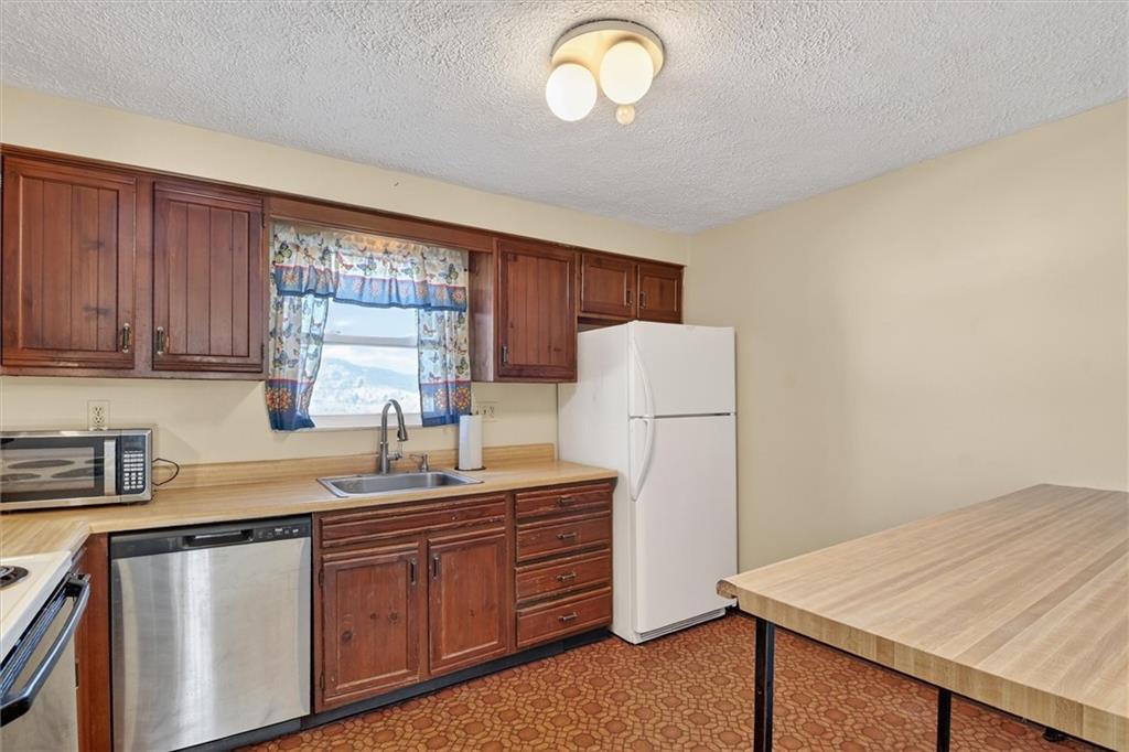 10 McKinley Square Coraopolis, PA 15108 - Photo 10 of 31