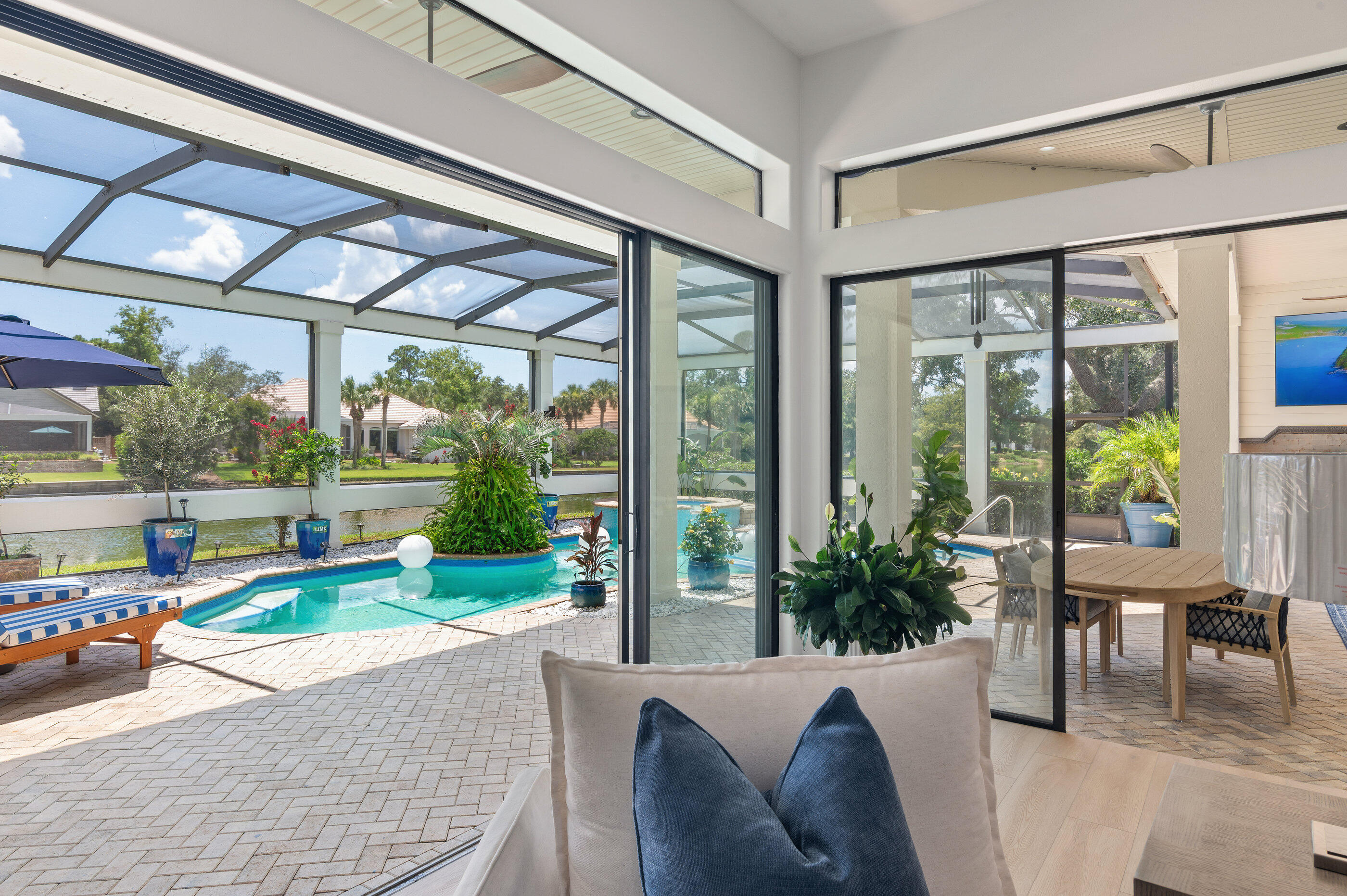 465 Captains Circle Destin, FL 32541 - Photo 23 of 59 a living room filled with furniture