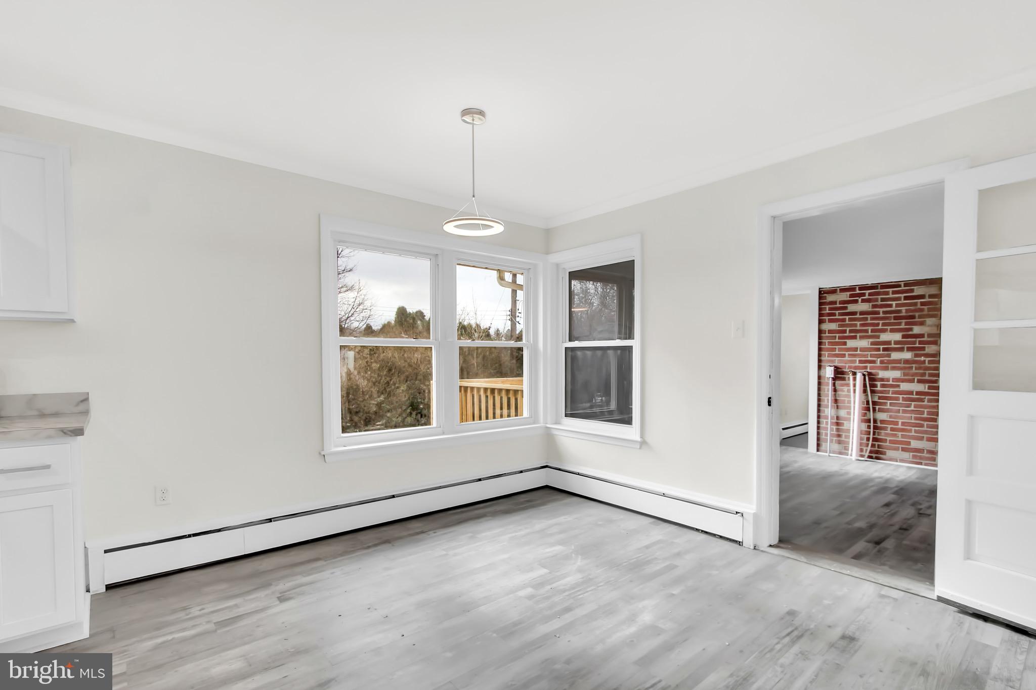 1680 Niles Road York, PA 17403 - Photo 5 of 28 Gallery Image 5