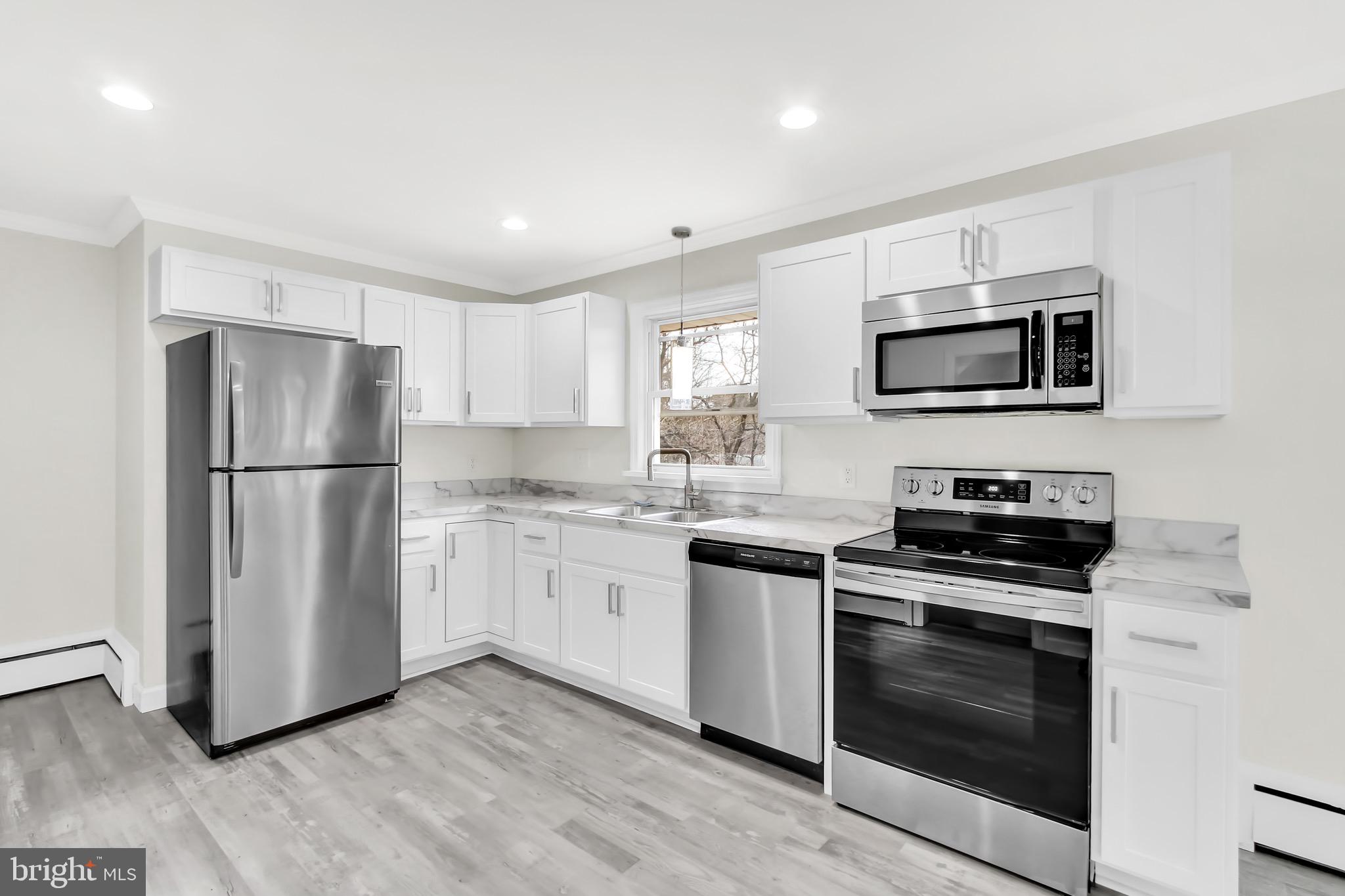 1680 Niles Road York, PA 17403 - Photo 7 of 28 Gallery Image 7