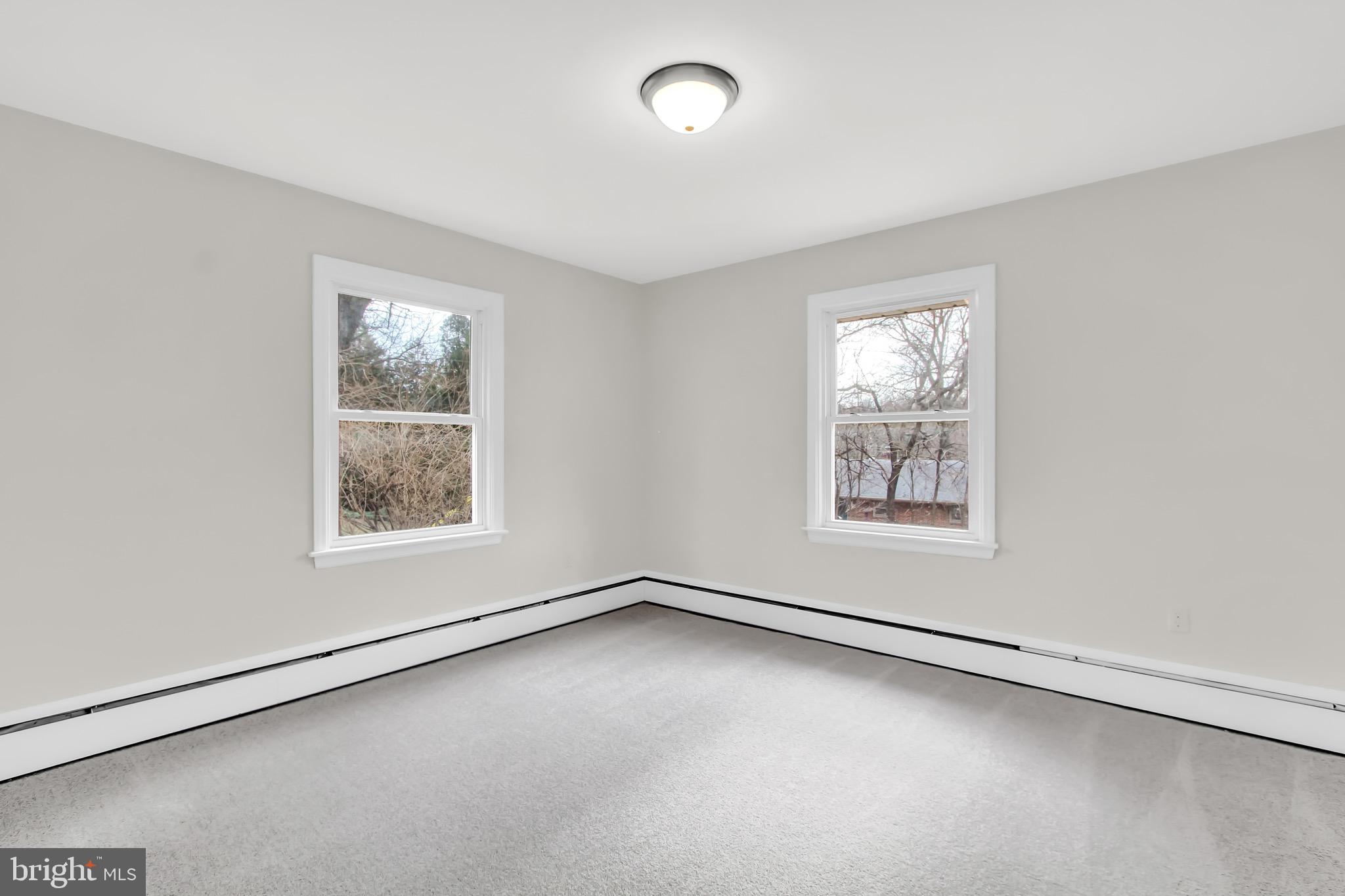 1680 Niles Road York, PA 17403 - Photo 10 of 28 Gallery Image 10