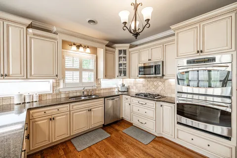 $1,050,000 | 137 Mimosa Drive, Gallatin, TN 37066