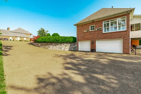 $1,050,000 | 137 Mimosa Drive, Gallatin, TN 37066