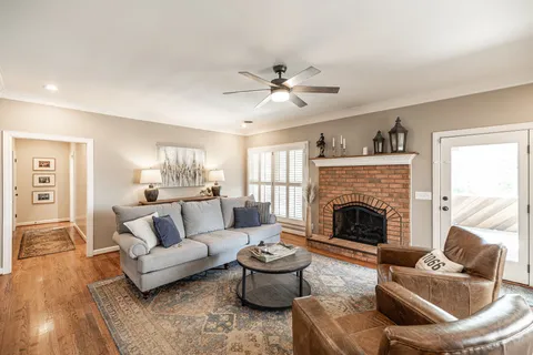 $1,050,000 | 137 Mimosa Drive, Gallatin, TN 37066