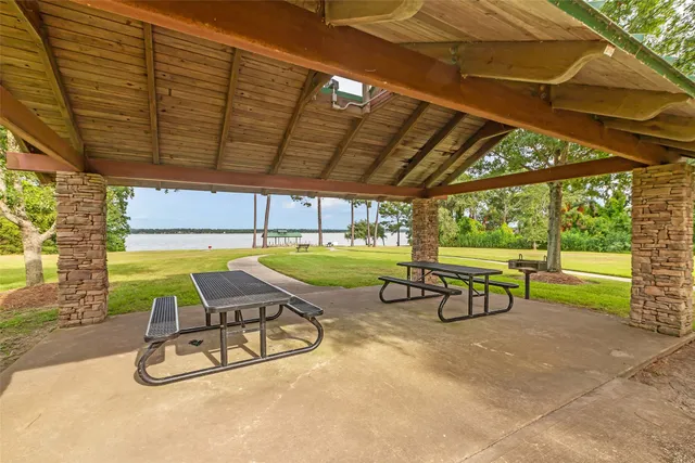 a view of a lake and outdoor space