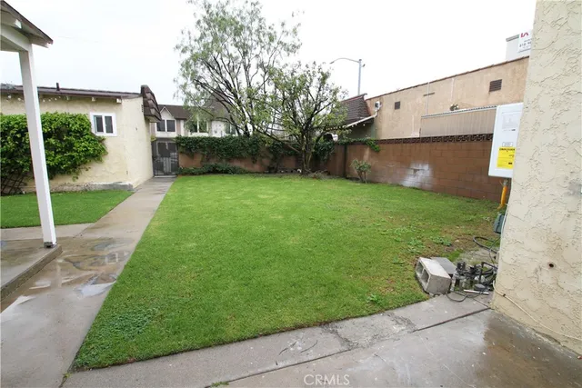 $2,200 | 3114 West Burbank Boulevard, Unit A, Burbank, CA 91505