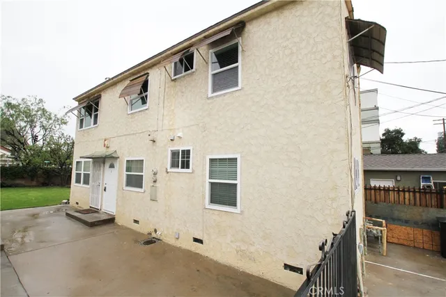 $2,200 | 3114 West Burbank Boulevard, Unit A, Burbank, CA 91505