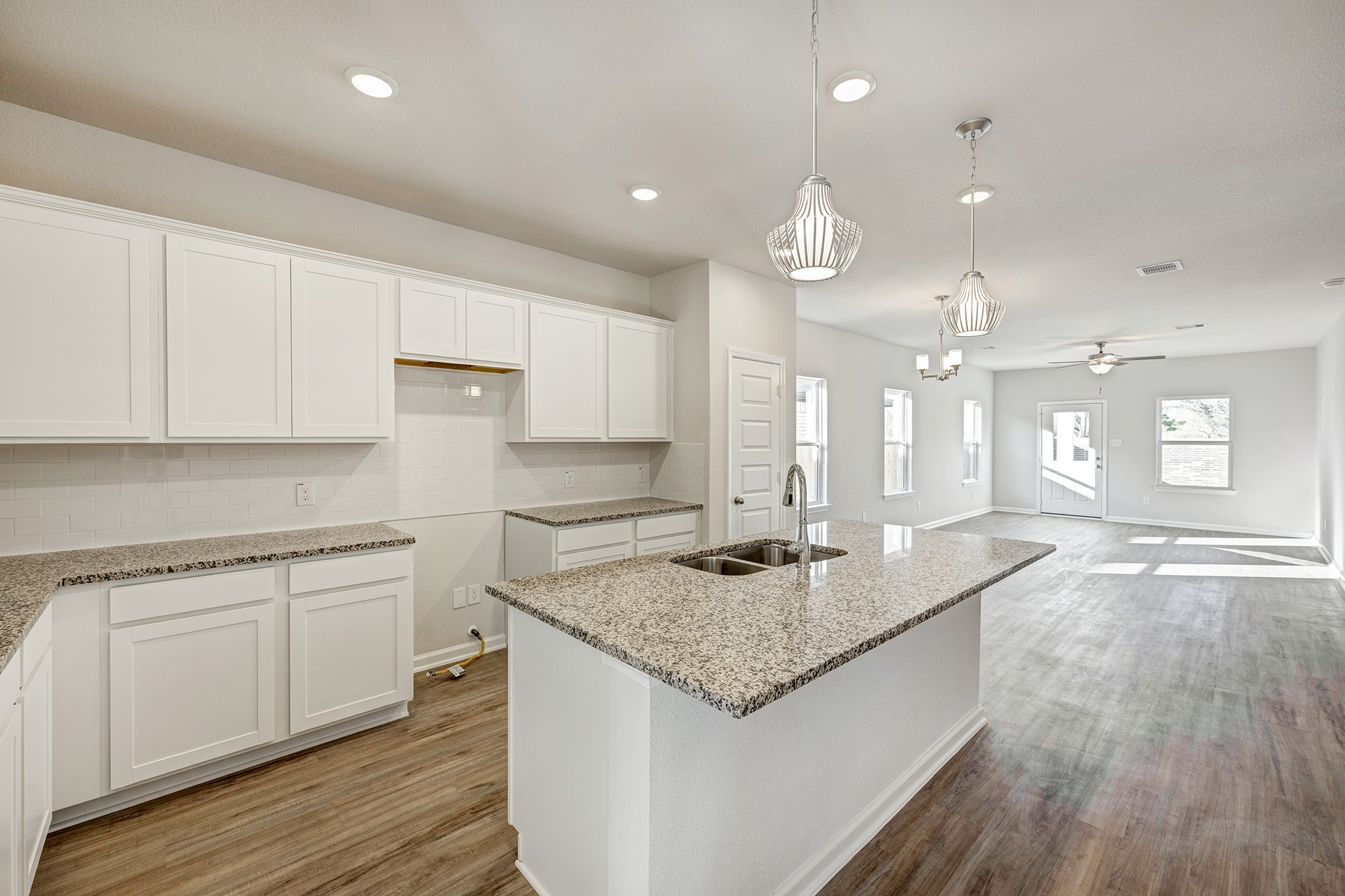 33010 School Hl Road Fulshear, TX 77441 - Photo 10 of 23 Piedmont- Kitchen. Sample image for illustration; upgrades, options, and colors may vary.