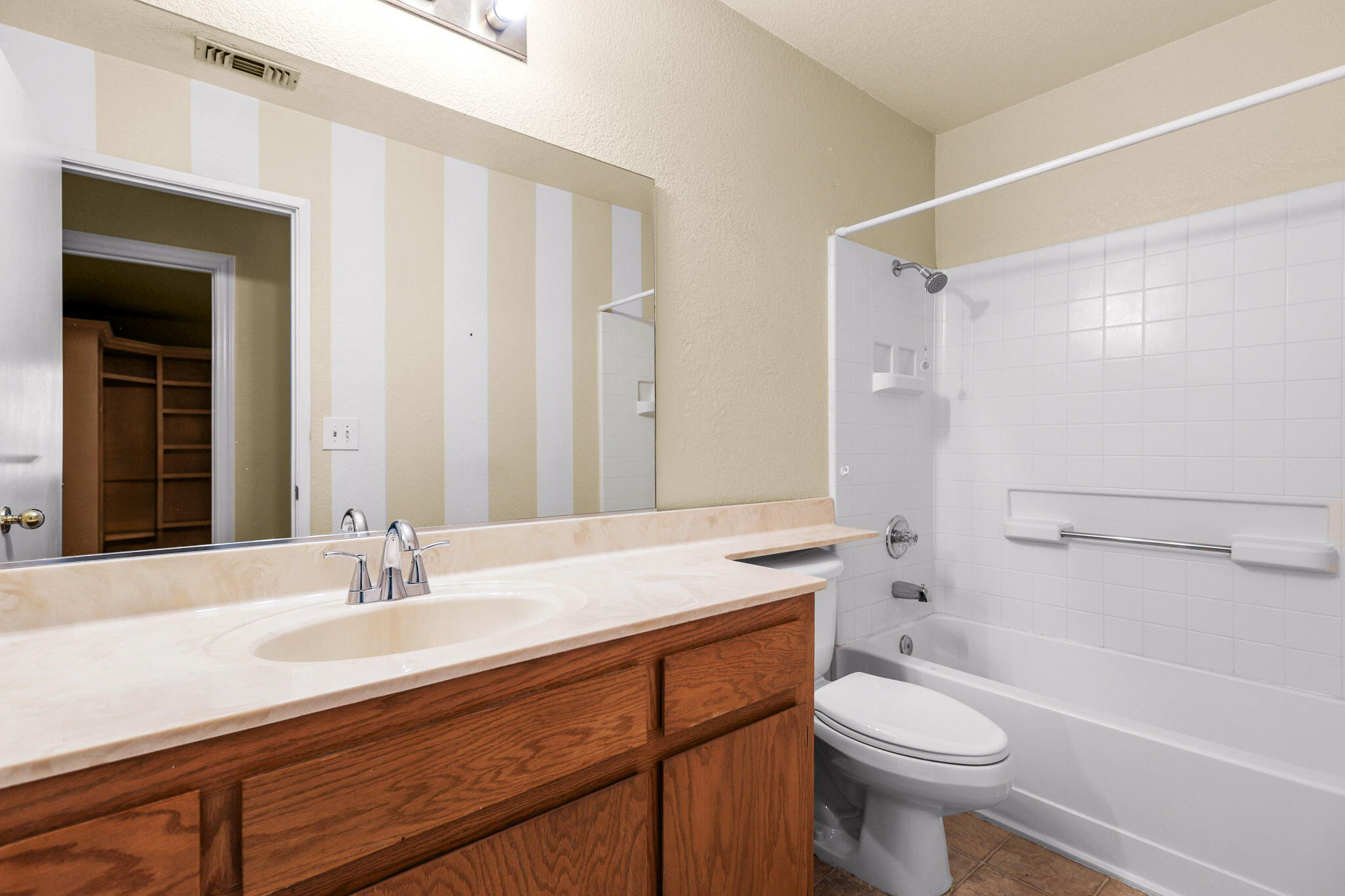 550 Vansicklen Way Redding, CA 96003 - Photo 22 of 52 a bathroom with a sink a toilet and shower