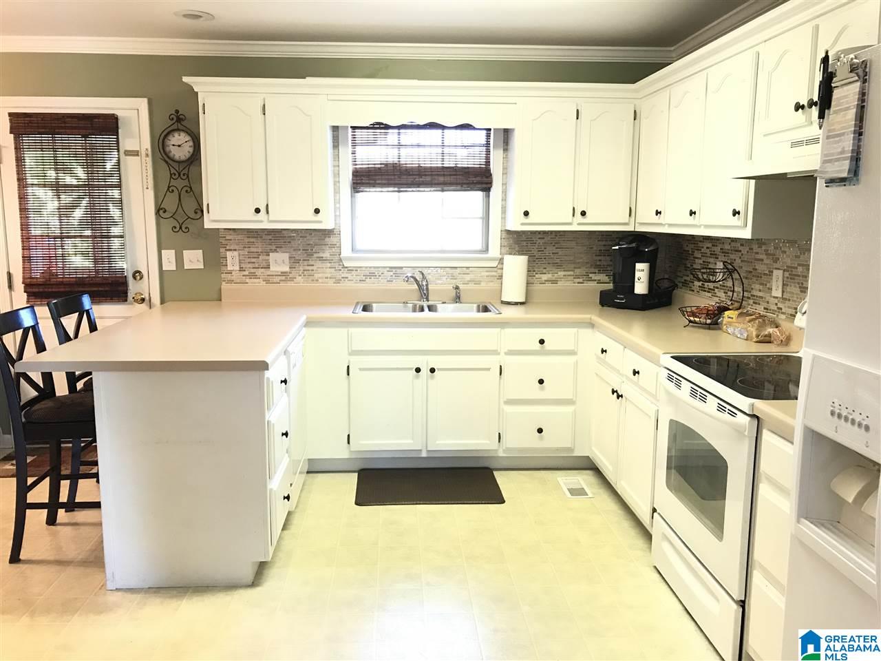 904 Ransome Drive Oneonta, AL 35121 - Photo 18 of 33