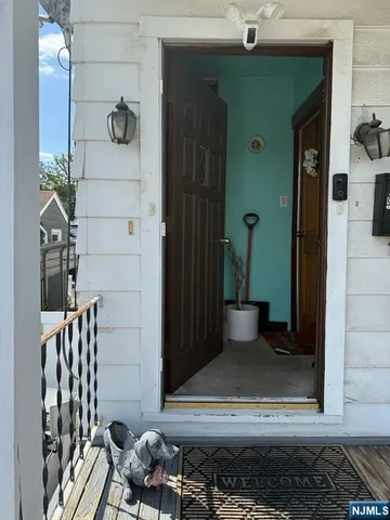 a view of a entryway door of the house
