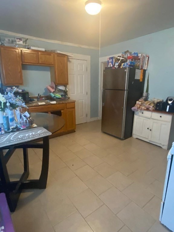 60-62 Suffolk Street Springfield, MA 01109 - Photo 7 of 22 Gallery Image 7