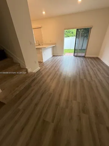 $2,940 | 11085 West 32nd Lane, Hialeah, FL 33018