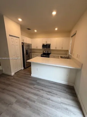 $2,940 | 11085 West 32nd Lane, Hialeah, FL 33018