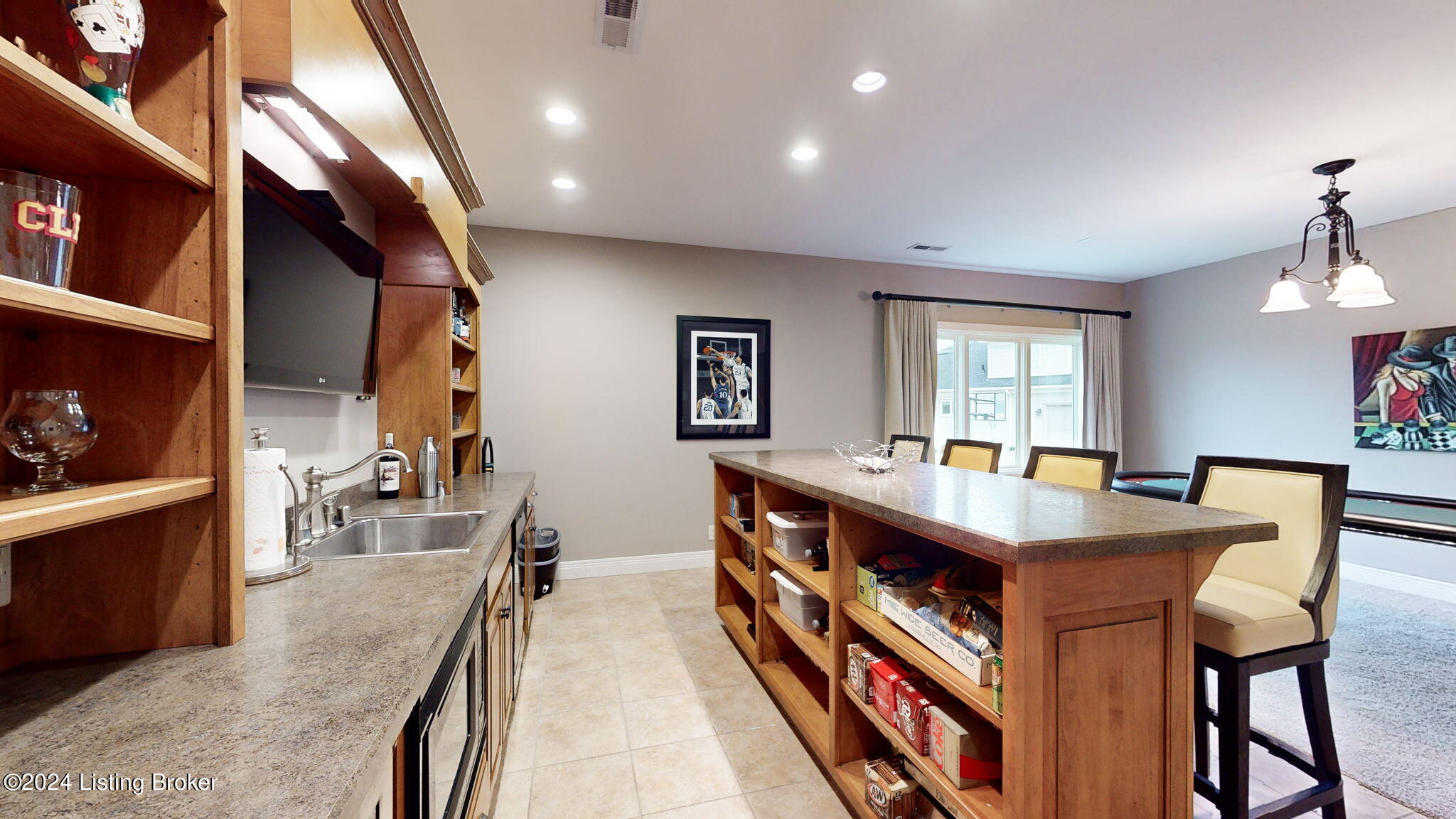 2902 Doe Ridge Court Prospect, KY 40059 - Photo 54 of 77 Basement Bar