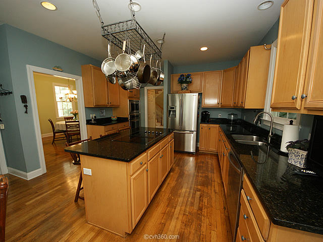3712 Hidden Marsh Road Mount Pleasant, SC 29466 - Photo 9 of 42 09