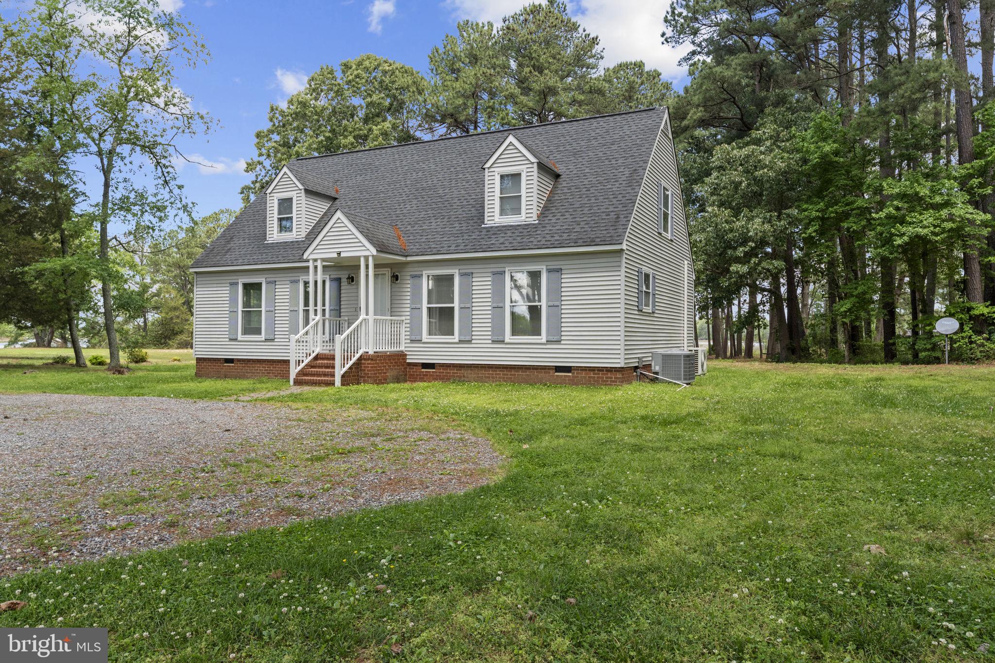 50 Flagstaff Road Lancaster, VA 22503 - Photo 2 of 36