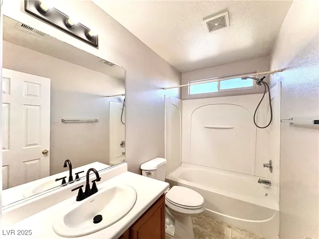 $2,050 | 4182 Cashew Court, Las Vegas, NV 89115