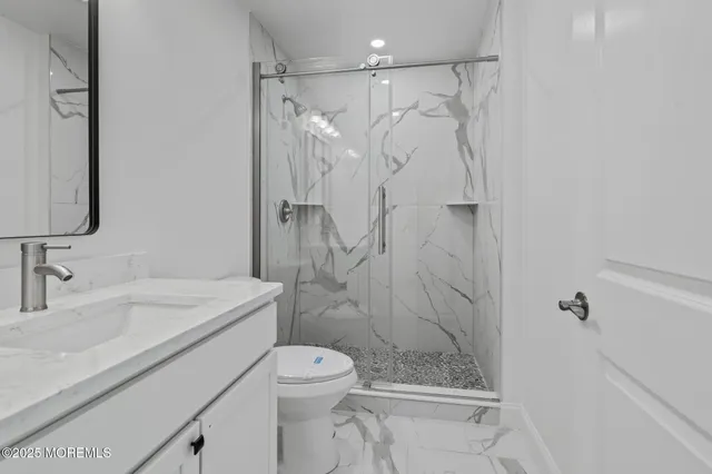 a view of a tennis court