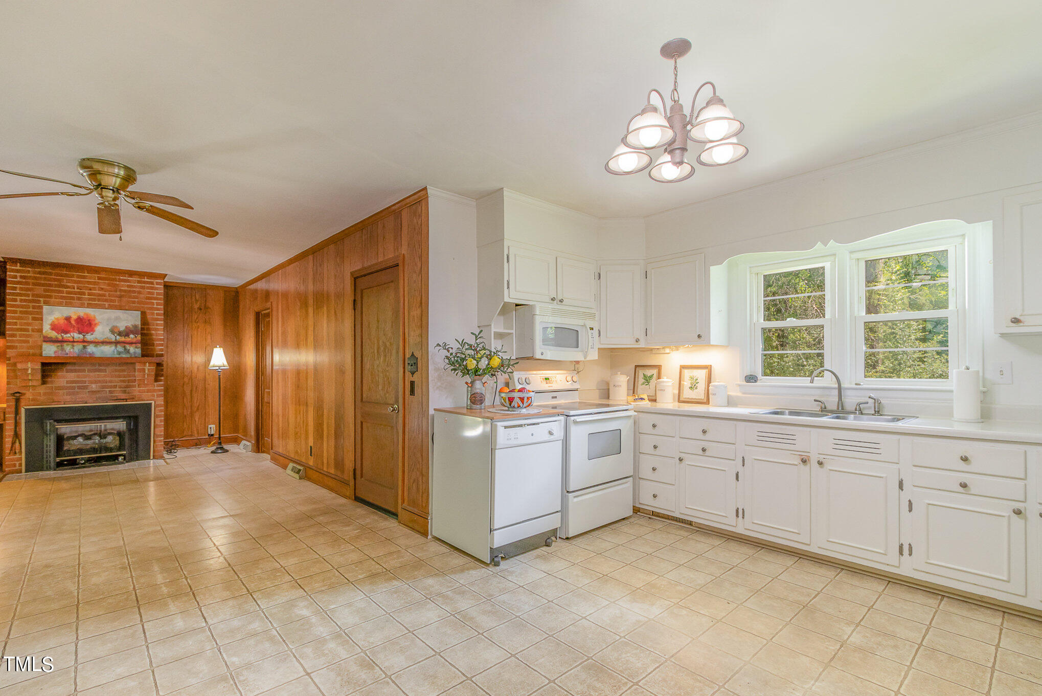 12423 North Roxboro Street Rougemont, NC 27572 - Photo 12 of 30 017_img_2371-edit-edit