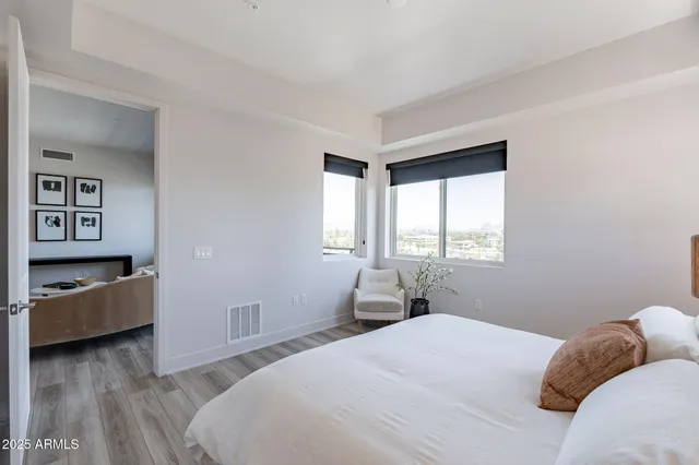 $540,000 | 3131 North Central Avenue, Unit 6011, Phoenix, AZ 85012