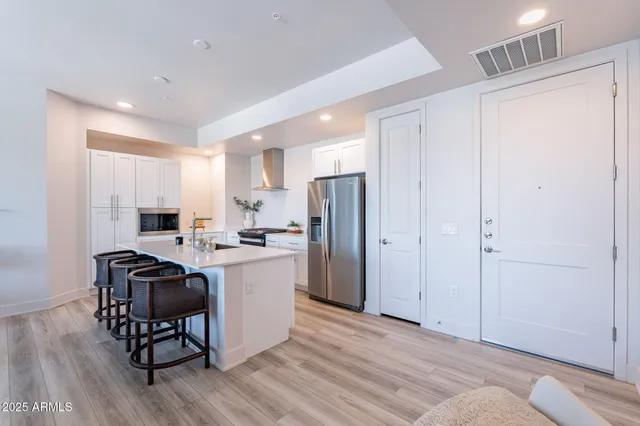 $540,000 | 3131 North Central Avenue, Unit 6011, Phoenix, AZ 85012