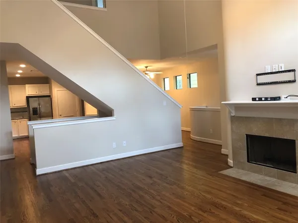 $2,350 | 3656 Main Plaza Drive, Houston, TX 77025
