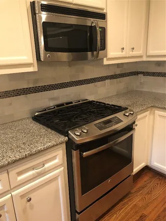 $2,350 | 3656 Main Plaza Drive, Houston, TX 77025