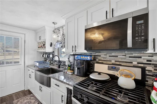 $449,900 | 80 Dewey Avenue, Pawtucket, RI 02861