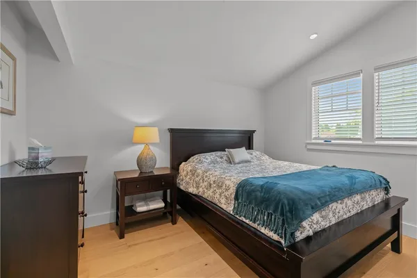 $5,500 | 109 Carroll Avenue, Newport, RI 02840