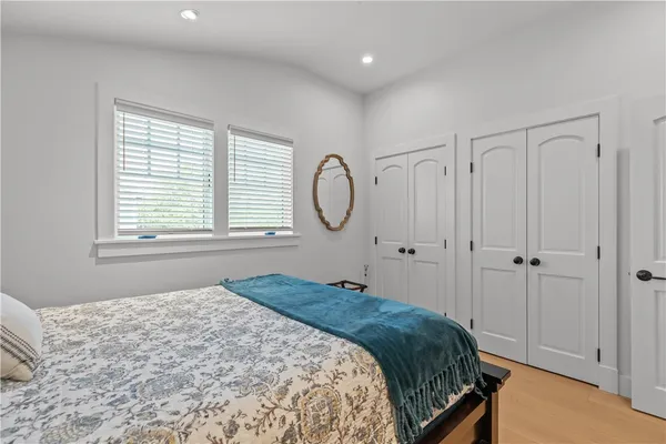 $5,500 | 109 Carroll Avenue, Newport, RI 02840