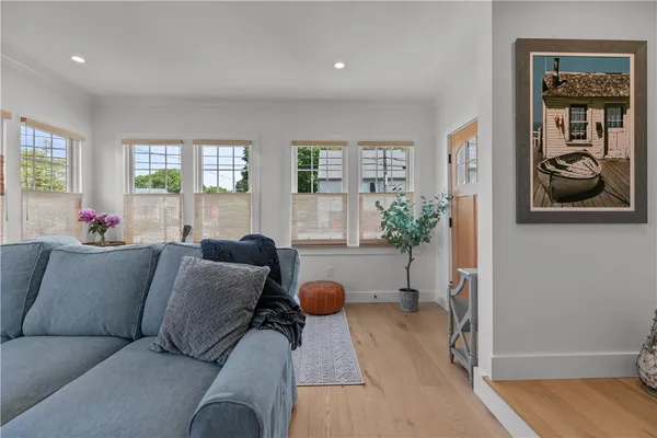 $5,500 | 109 Carroll Avenue, Newport, RI 02840